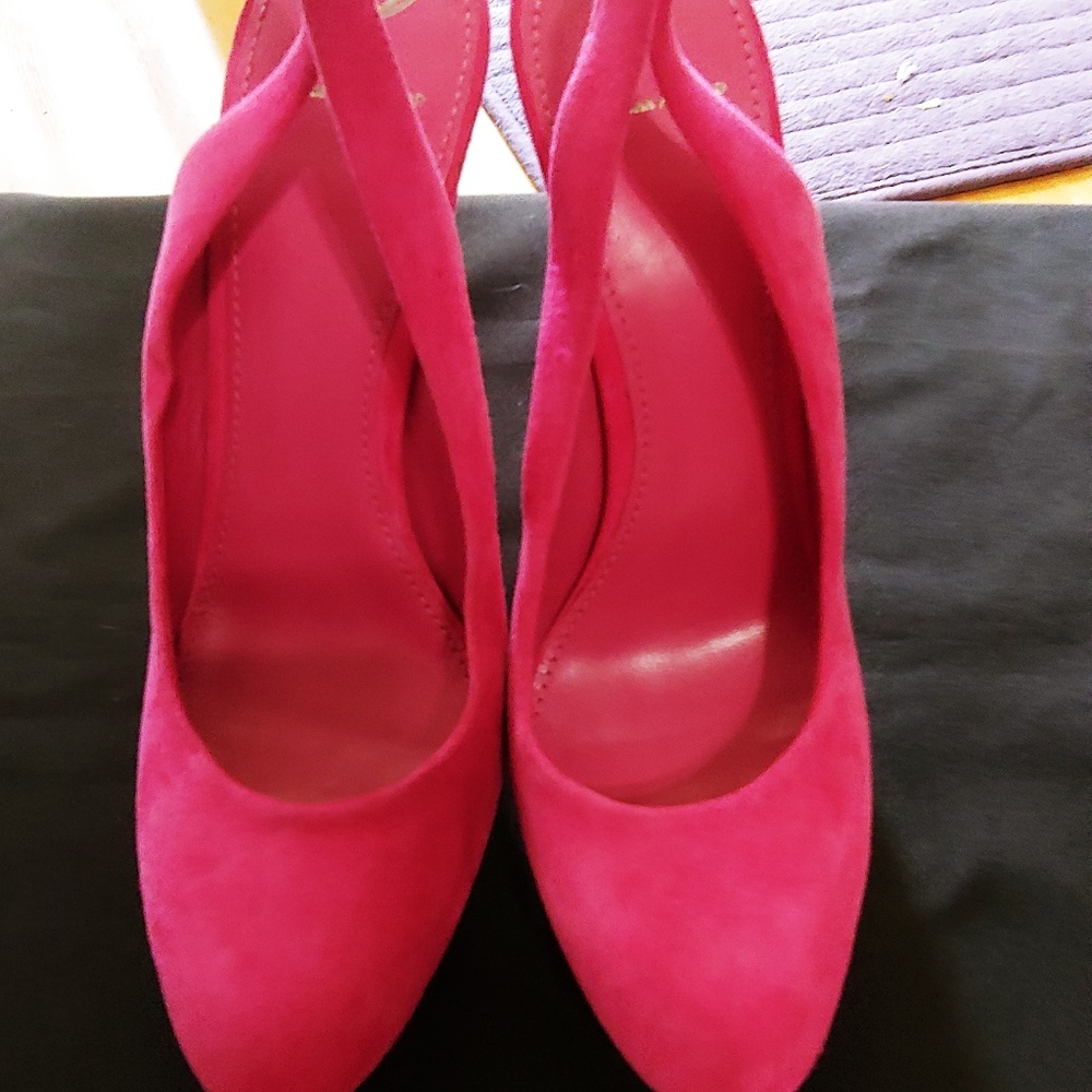 Vero Cuoio Heels